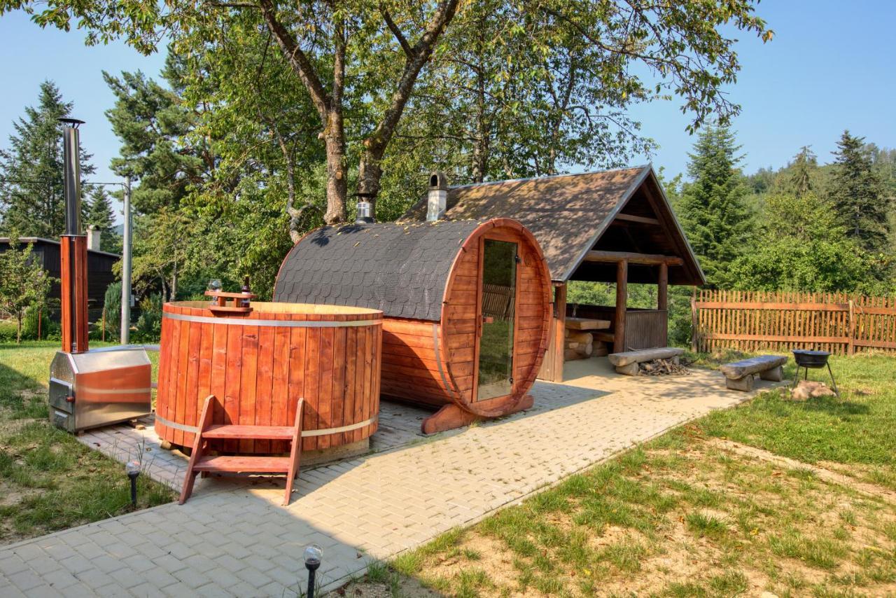 Rozpravkova Hajenka V Nizkych Tatrach Villa Brezno Exteriör bild